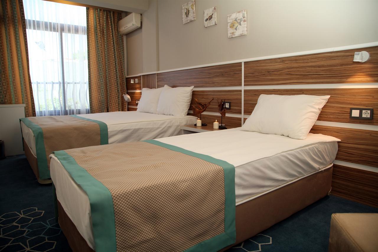 ปึร์ลันตา บูทิก โอเต็ล Hotel เซสเม ภายนอก รูปภาพ